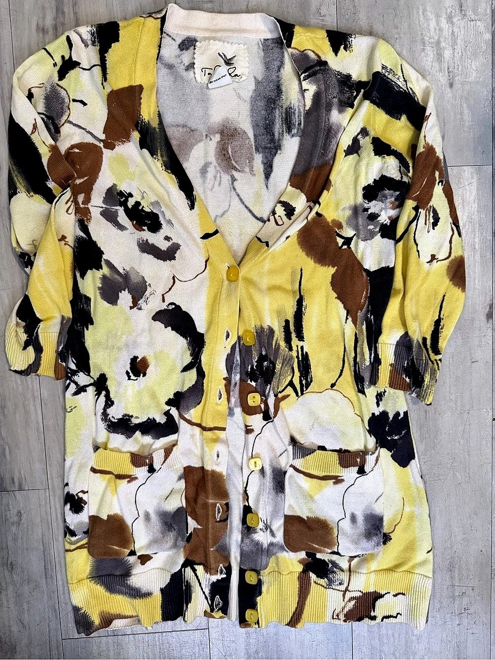 Tabitha Floral Cotton Cardigan in Yellow & White Size Small